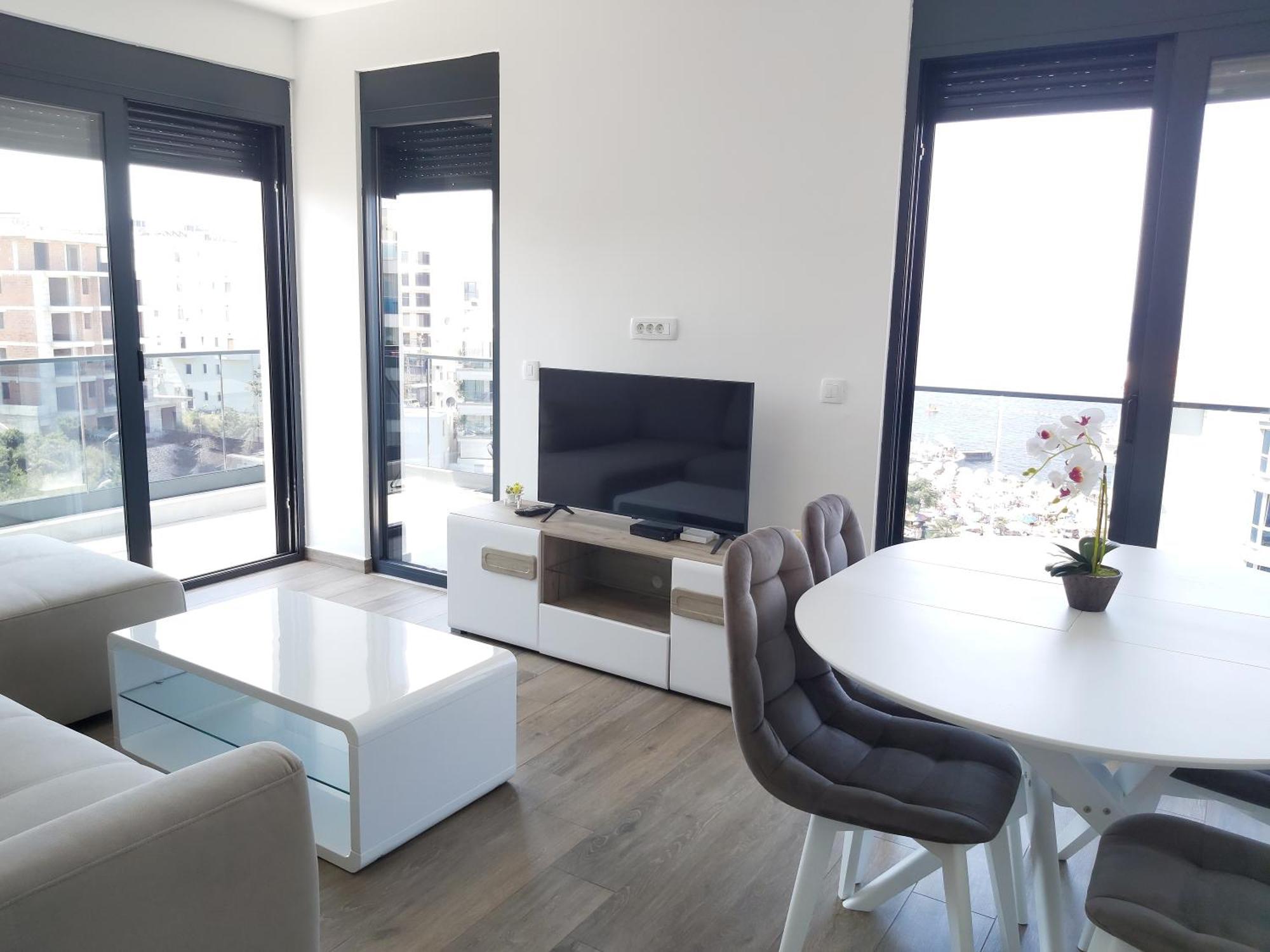 Apartmani Aida Dobra Voda Εξωτερικό φωτογραφία