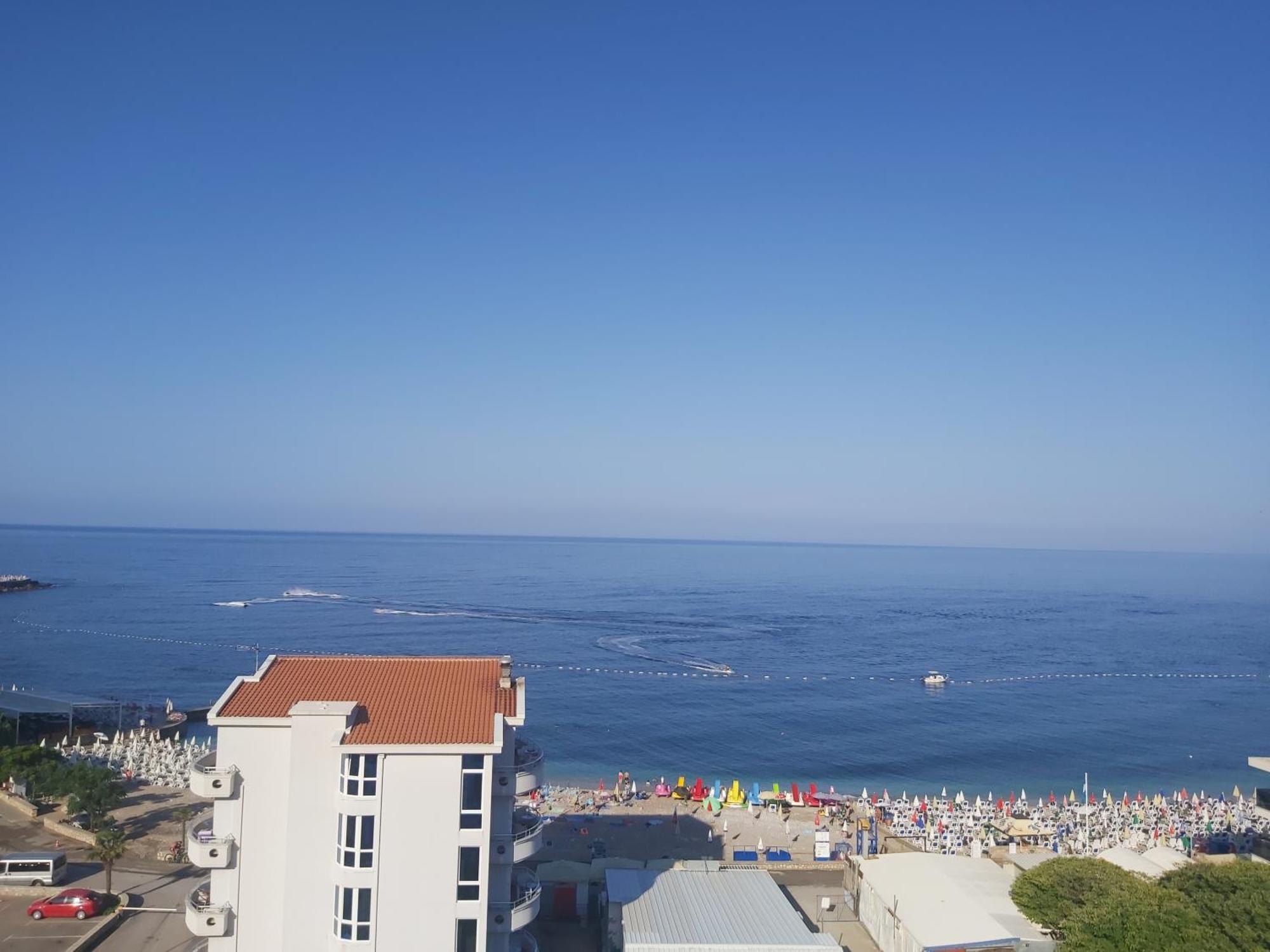 Apartmani Aida Dobra Voda Εξωτερικό φωτογραφία